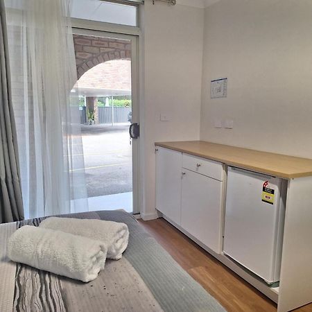 בטאו ביי Bay House Motel מראה חיצוני תמונה