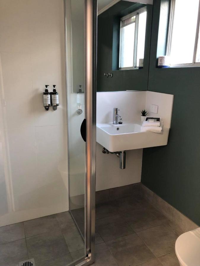 בטאו ביי Bay House Motel מראה חיצוני תמונה