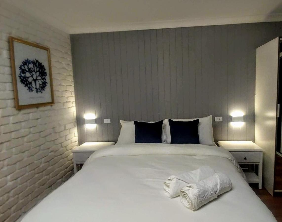 בטאו ביי Bay House Motel מראה חיצוני תמונה