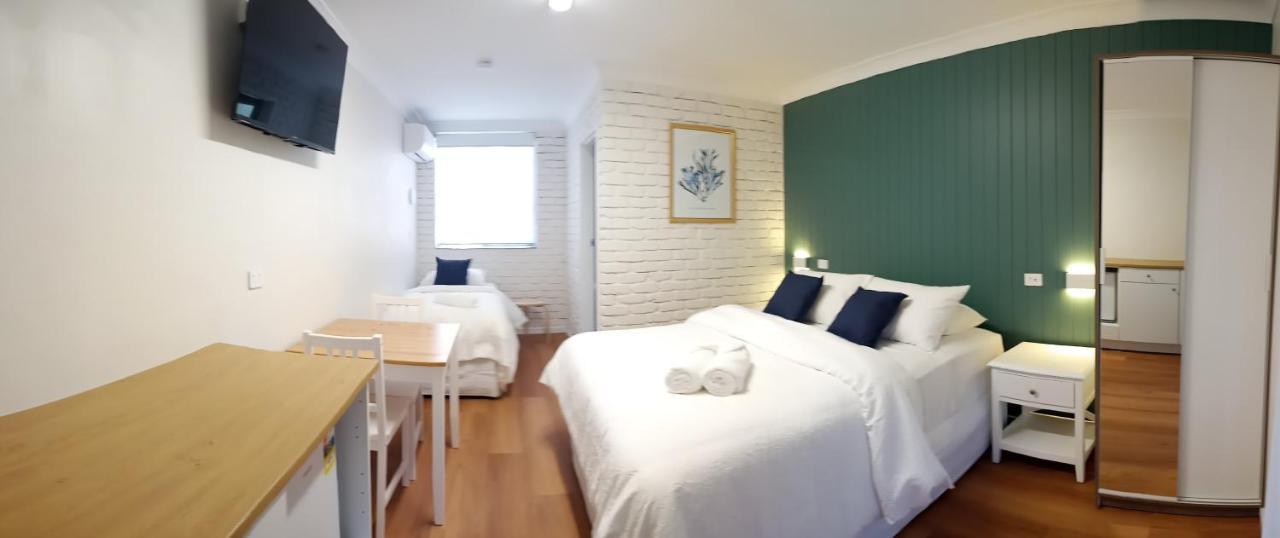 בטאו ביי Bay House Motel מראה חיצוני תמונה
